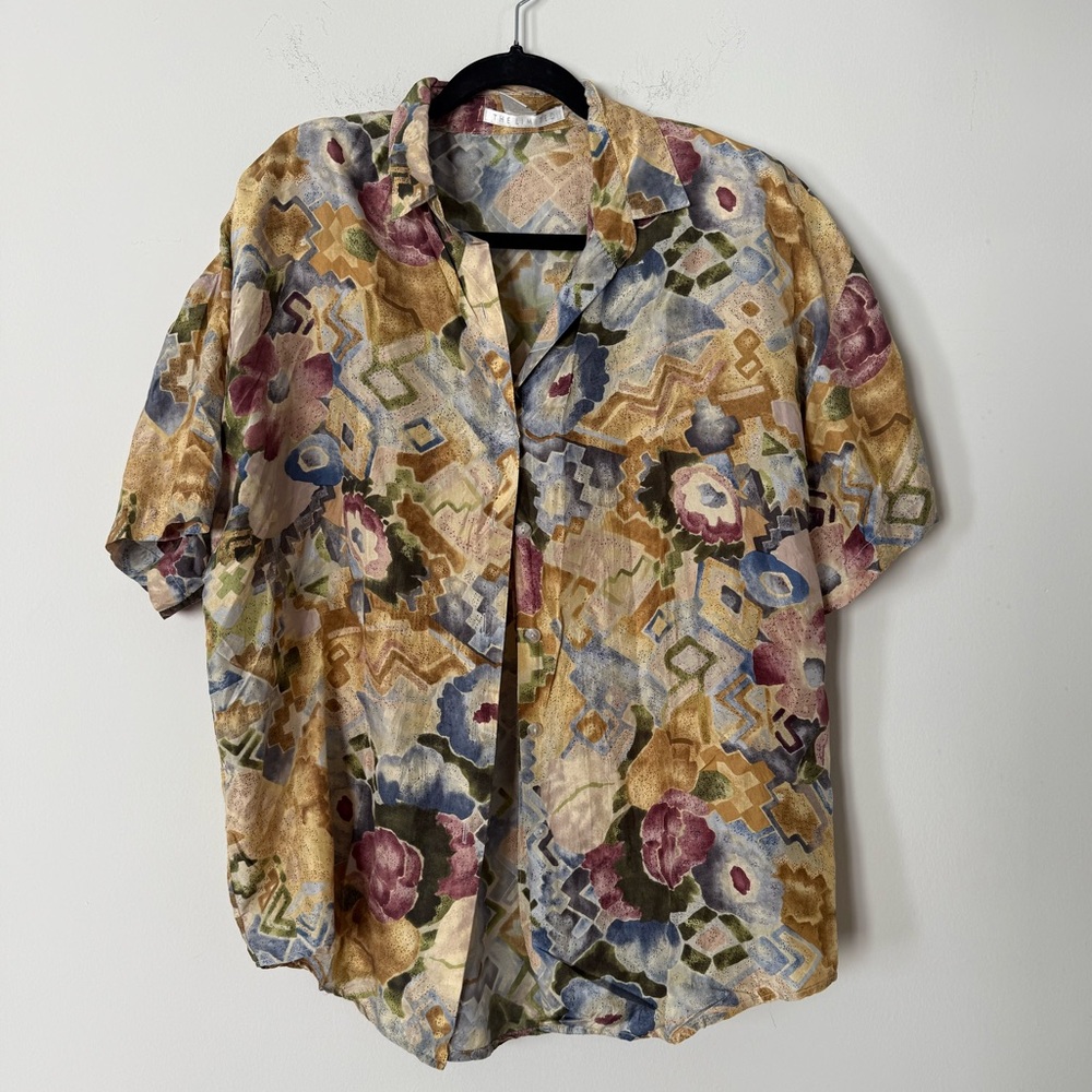 Vintage 90s 100% Silk The Limited Floral Eclectic Geometric Button Up Top